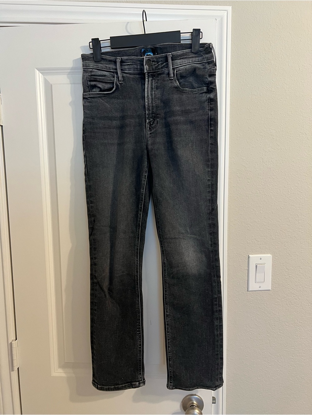 MOTHER Men's Black Washed Straight Jeans